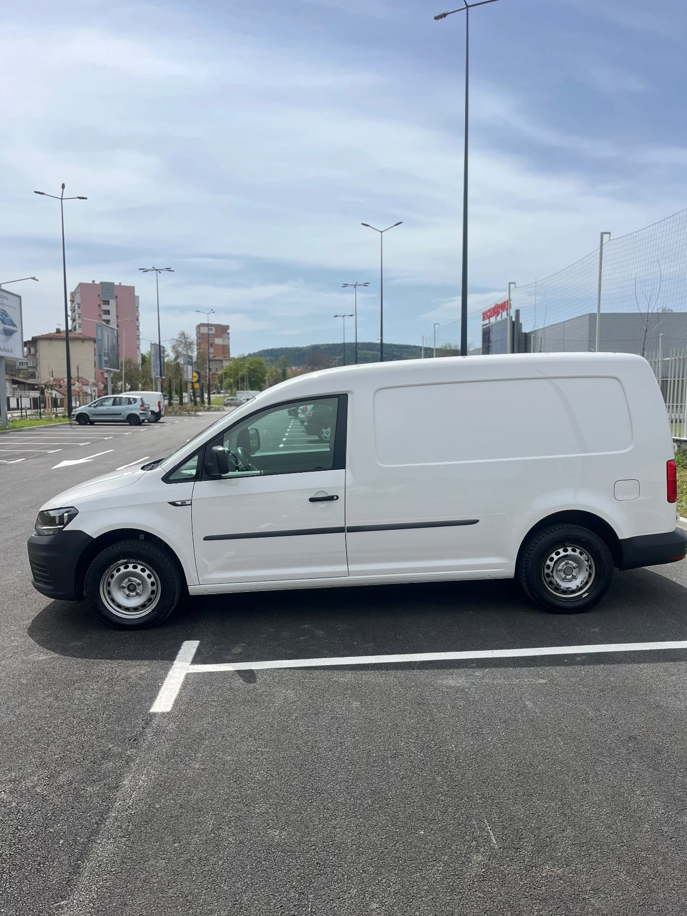 VW Caddy  - изображение 2