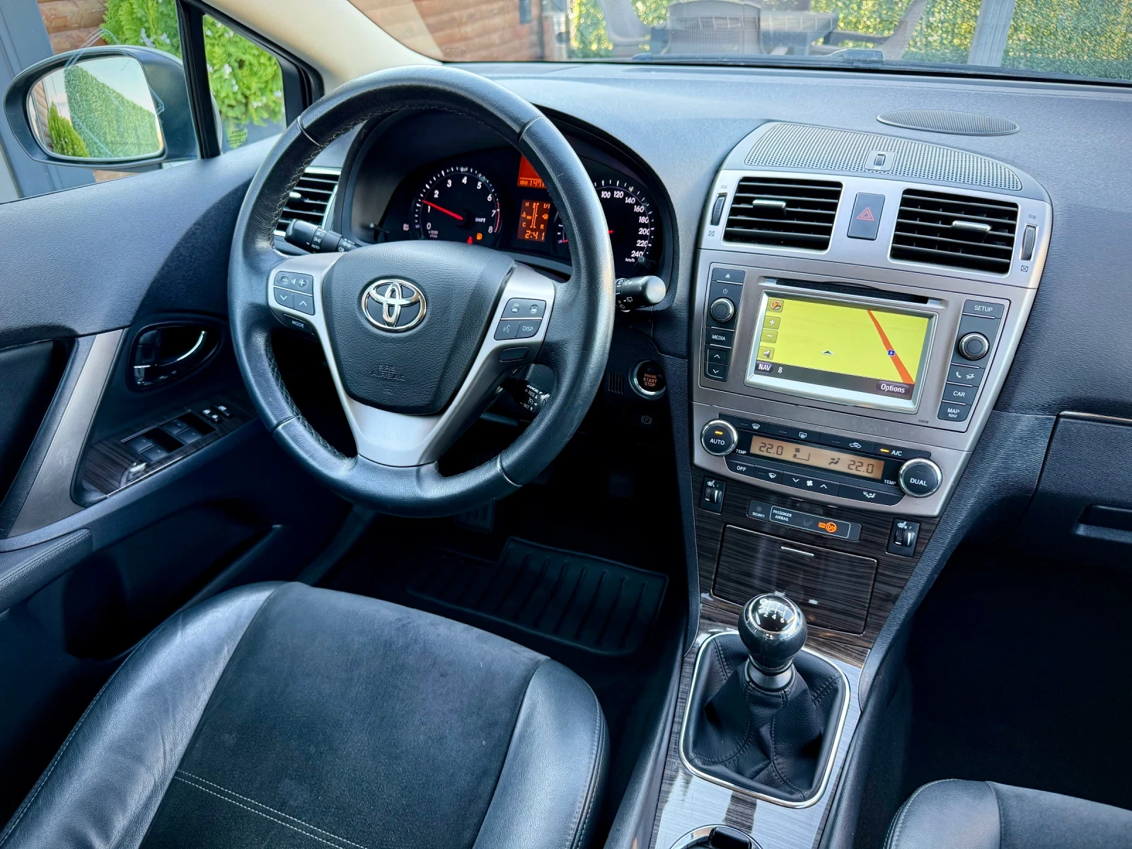 Toyota Avensis 1.8 VALVEMATIC* Facelift* Executive* Keyless  - изображение 10