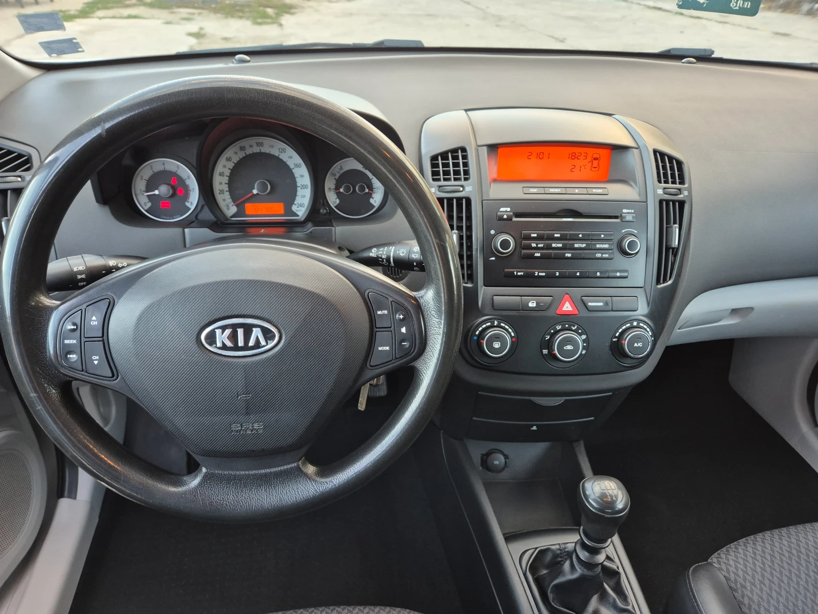 Kia Ceed 1.4 ���! | Mobile.bg � ����������� 11