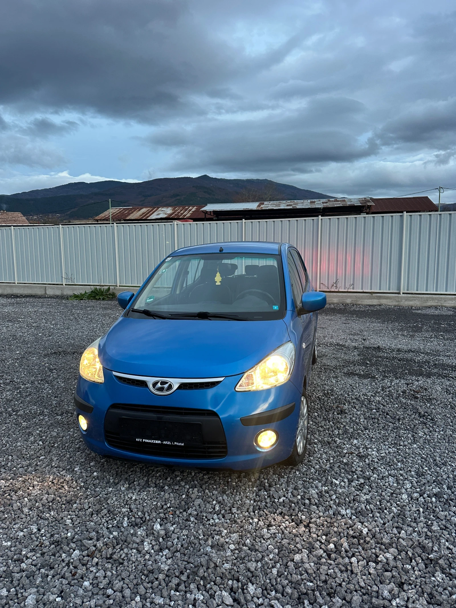 Hyundai I10 1.1 - изображение 2