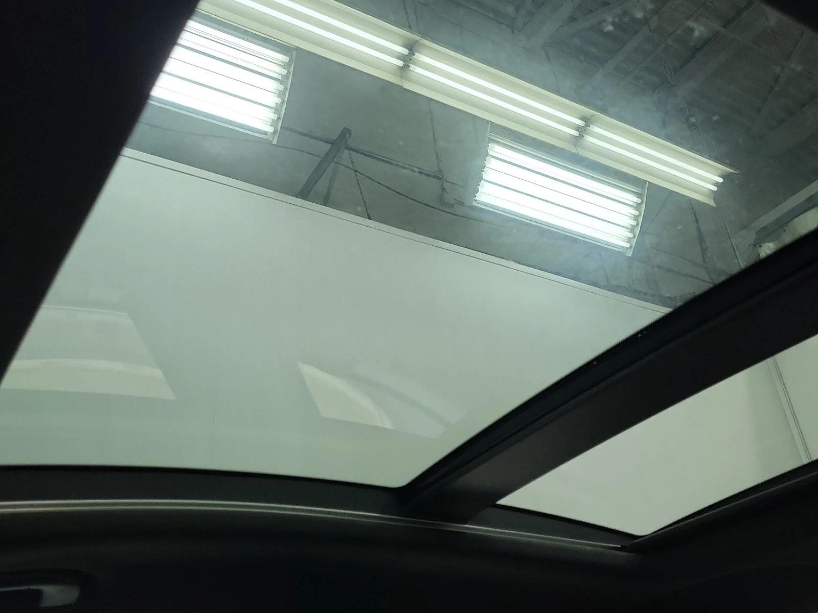 Mercedes-Benz C 350 * * CARFAX * * ���� ������ * *  | Mobile.bg � ����������� 12