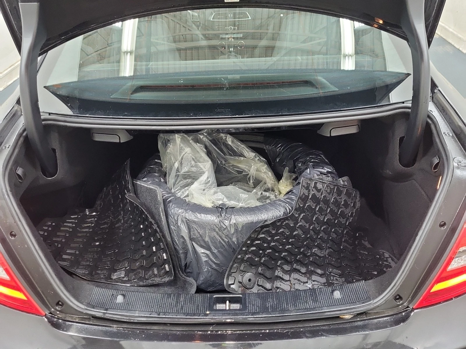 Mercedes-Benz C 350 * * CARFAX * * ���� ������ * *  | Mobile.bg � ����������� 14