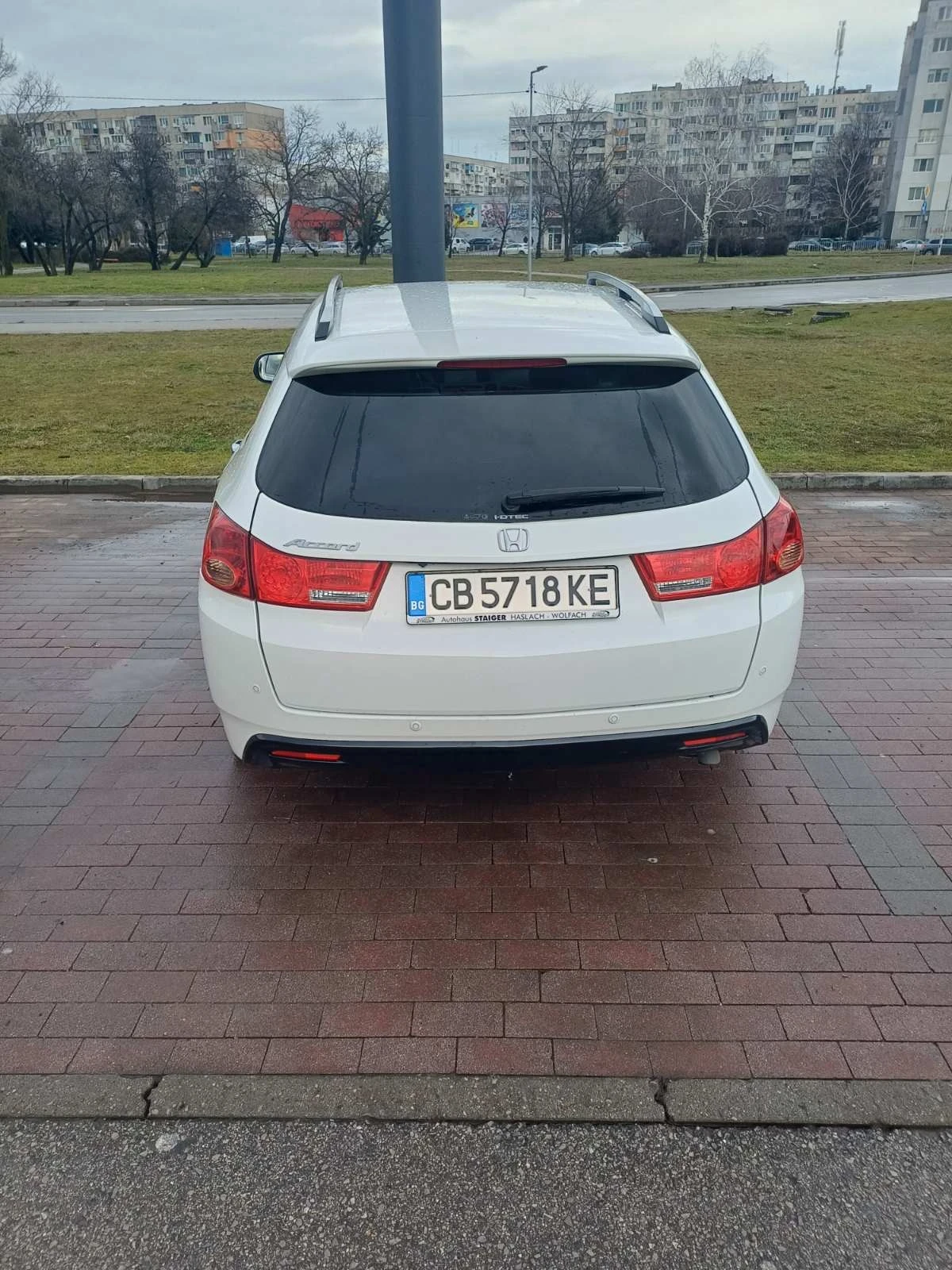 Honda Accord, снимка 2 - Автомобили и джипове - 53572375