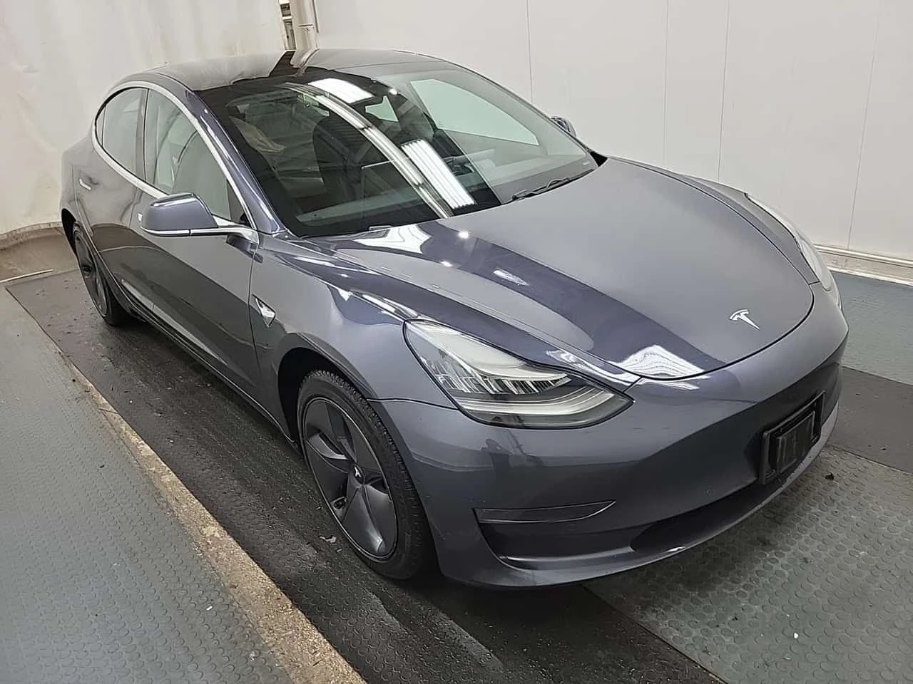 Tesla Model 3  | LONG RANGE | 4X4 | ДВЕ КАРТИ | CARFAX, снимка 2 - Автомобили и джипове - 54114657
