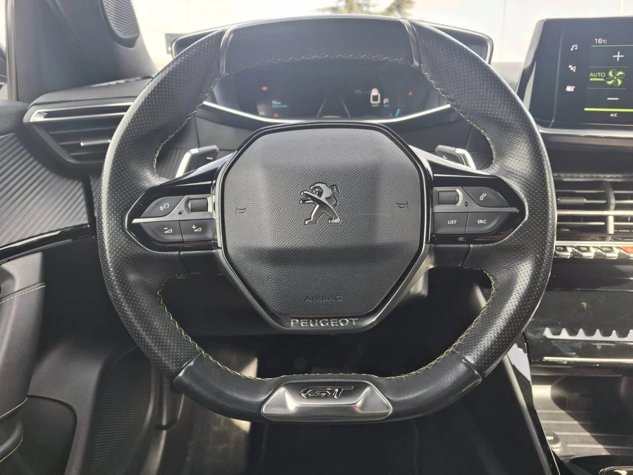 Peugeot 2008 GT Line, снимка 11 - Автомобили и джипове - 54218287