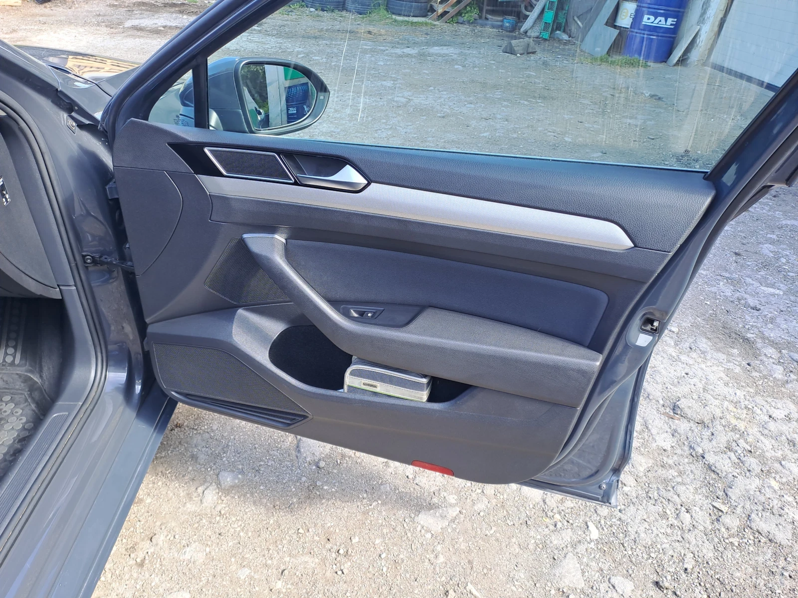 VW Passat 8.5, снимка 9 - Автомобили и джипове - 54301609