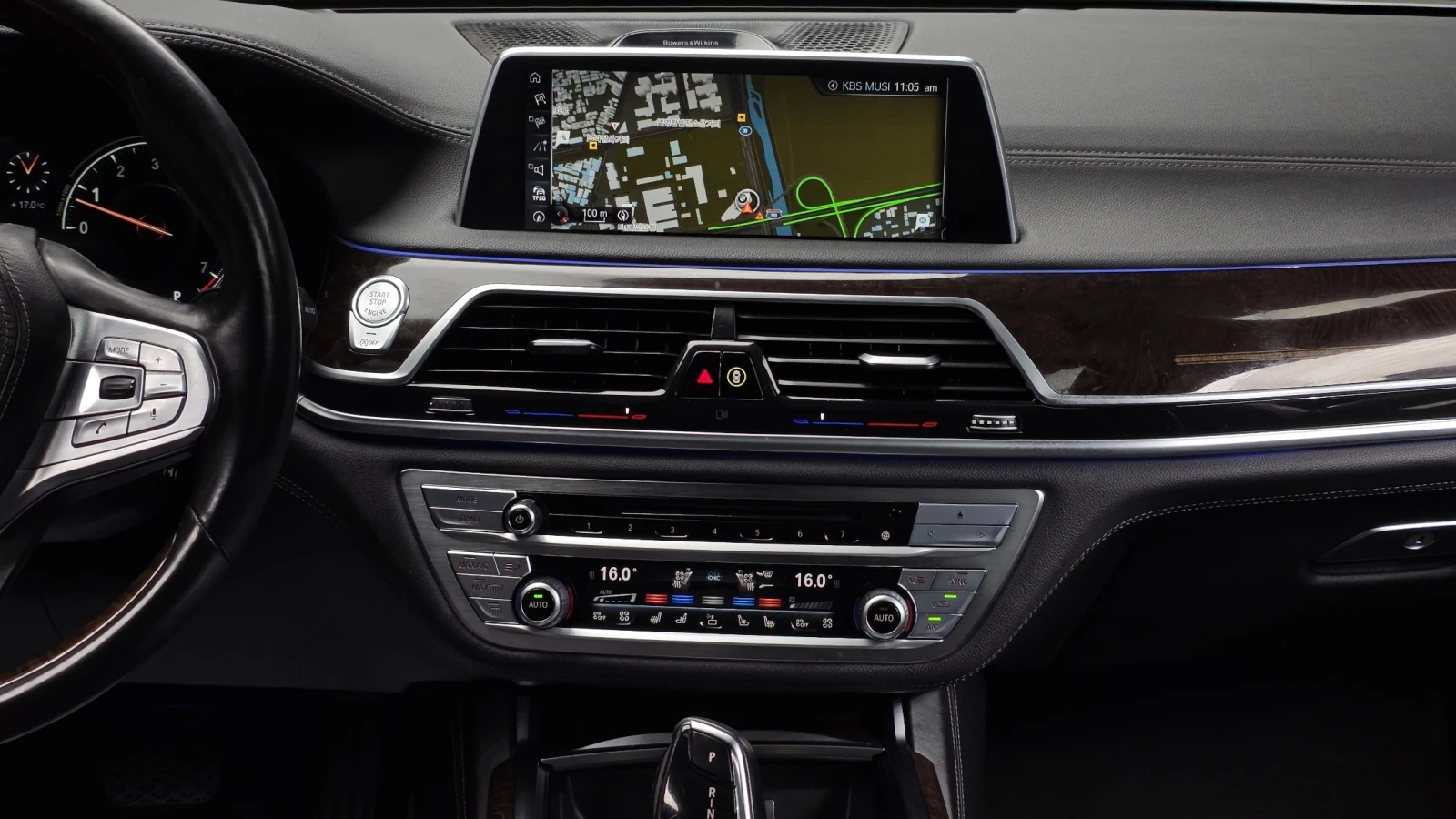 BMW 750 L| 360| ОБДУХ| МАСАЖИ| ТЕЛЕВИЗОРИ, снимка 12 - Автомобили и джипове - 54509559