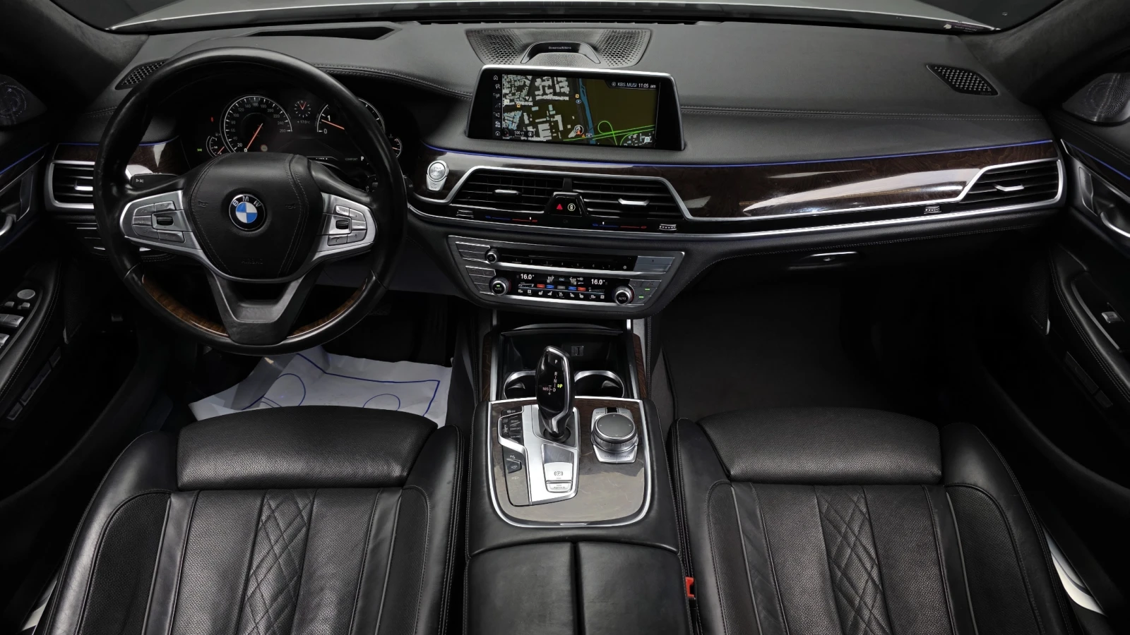 BMW 750 L| 360| ОБДУХ| МАСАЖИ| ТЕЛЕВИЗОРИ, снимка 7 - Автомобили и джипове - 54509559