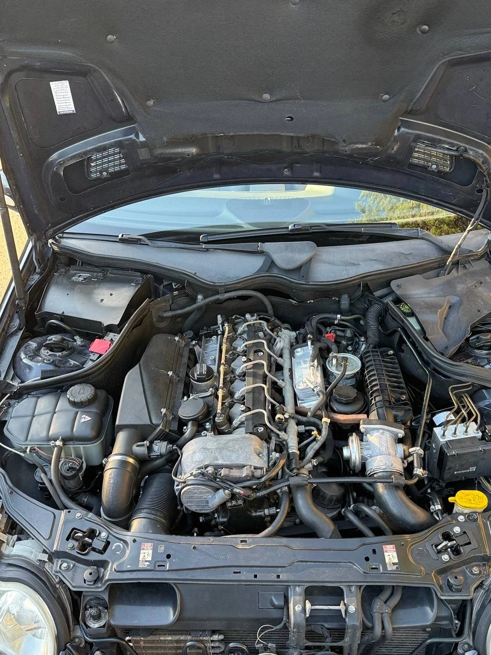 Mercedes-Benz C 270 W203, снимка 6 - Автомобили и джипове - 55015360