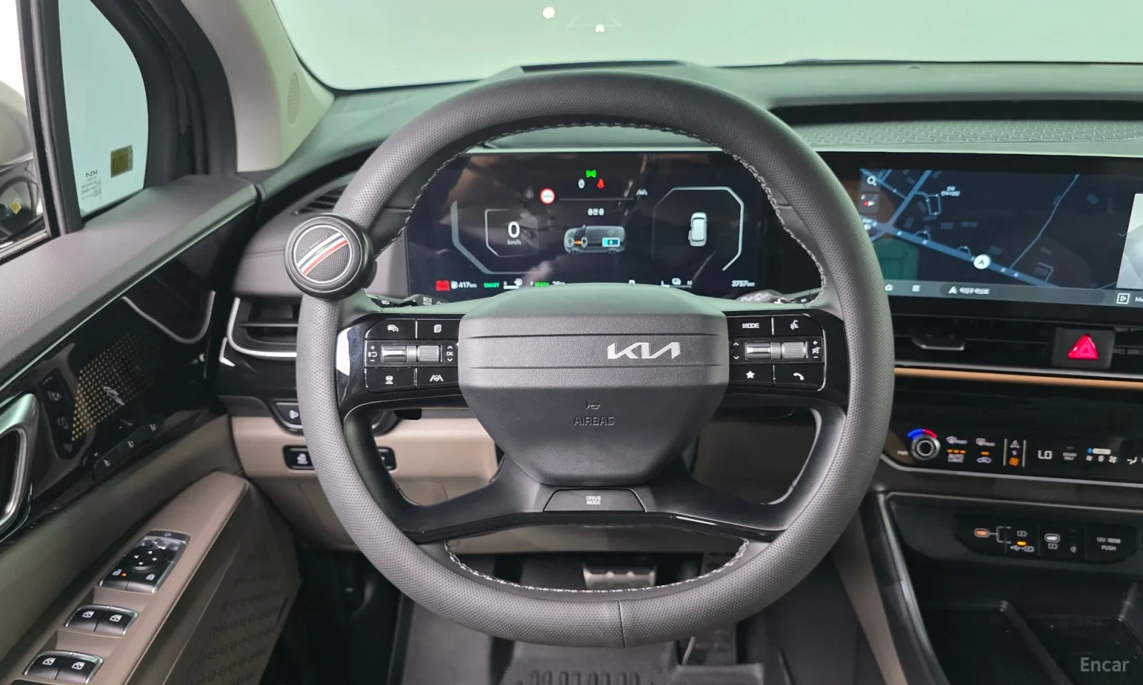 Kia Carnival NOV* UNIKAT* 3000KM!!!, снимка 14 - Автомобили и джипове - 55184357