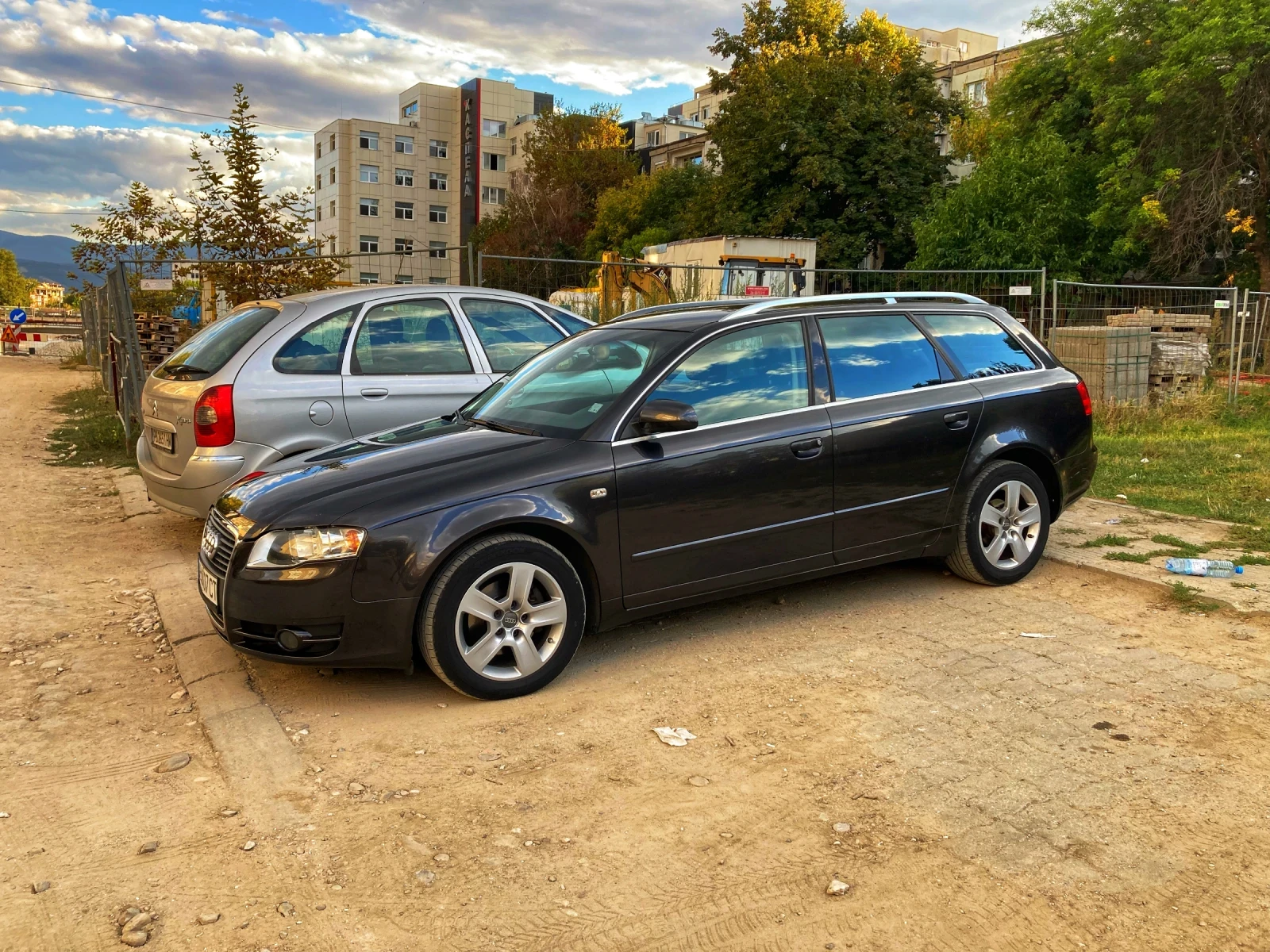 Audi A4, снимка 5 - Автомобили и джипове - 55655999