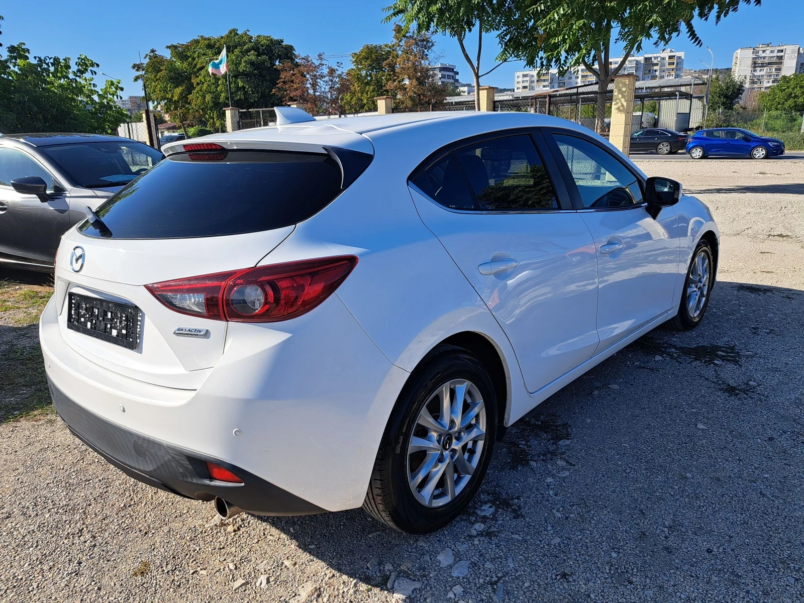 Mazda 3 2.0 i Navi , снимка 6 - Автомобили и джипове - 55939151