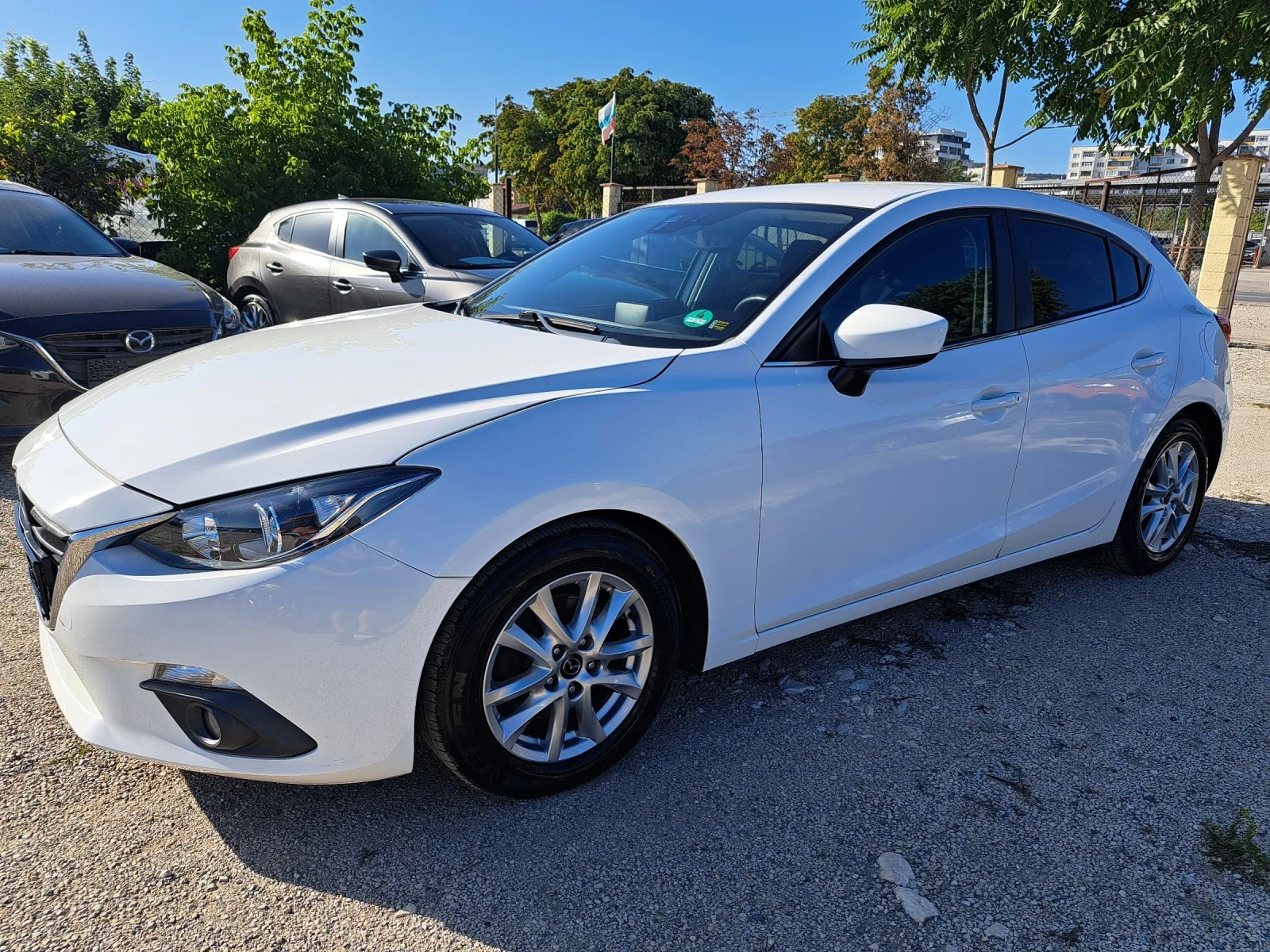 Mazda 3 2.0 i Navi , снимка 5 - Автомобили и джипове - 55939151