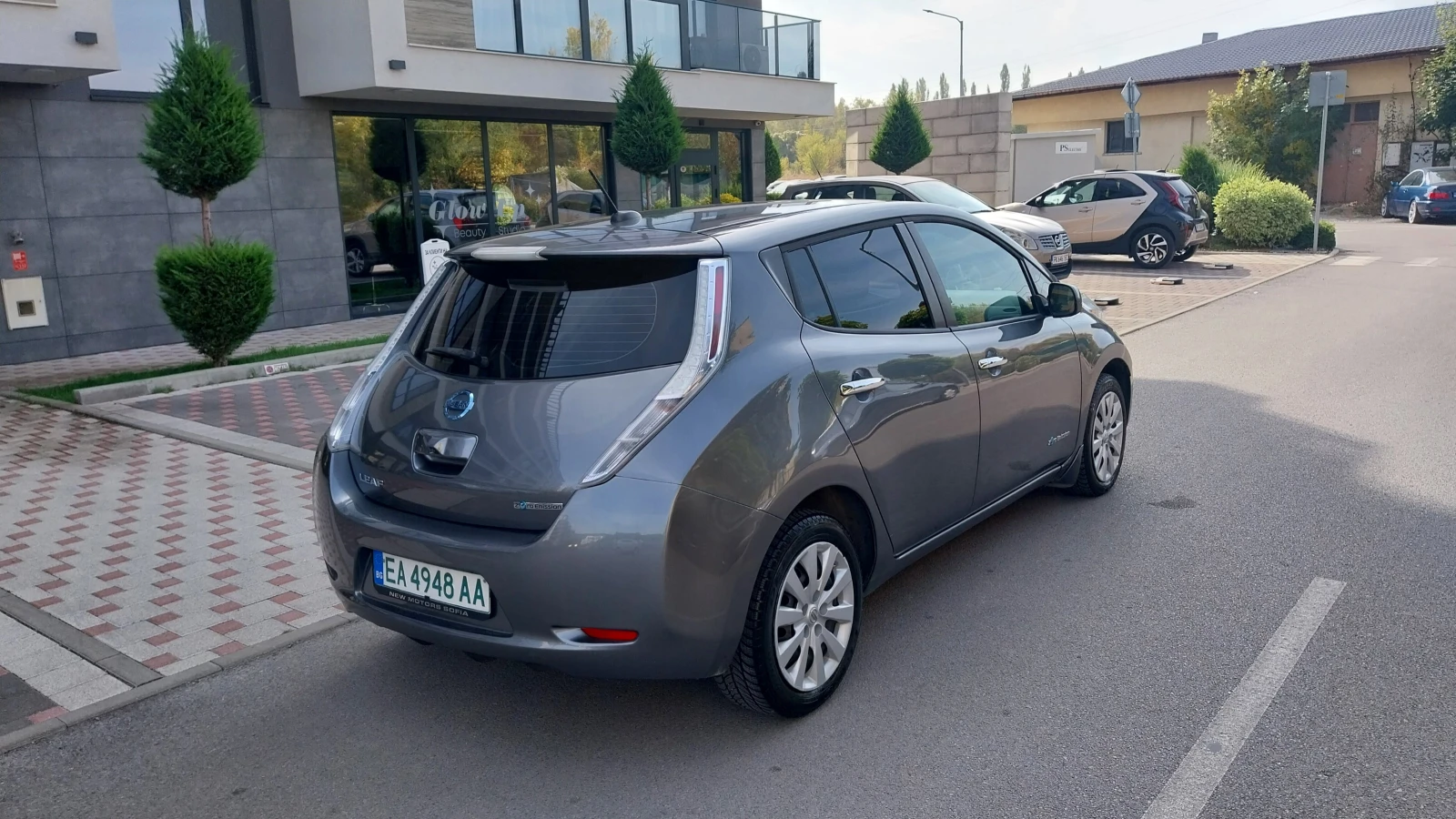 Nissan Leaf  44КW НОВА БАТЕРИЯ, снимка 3 - Автомобили и джипове - 56384564
