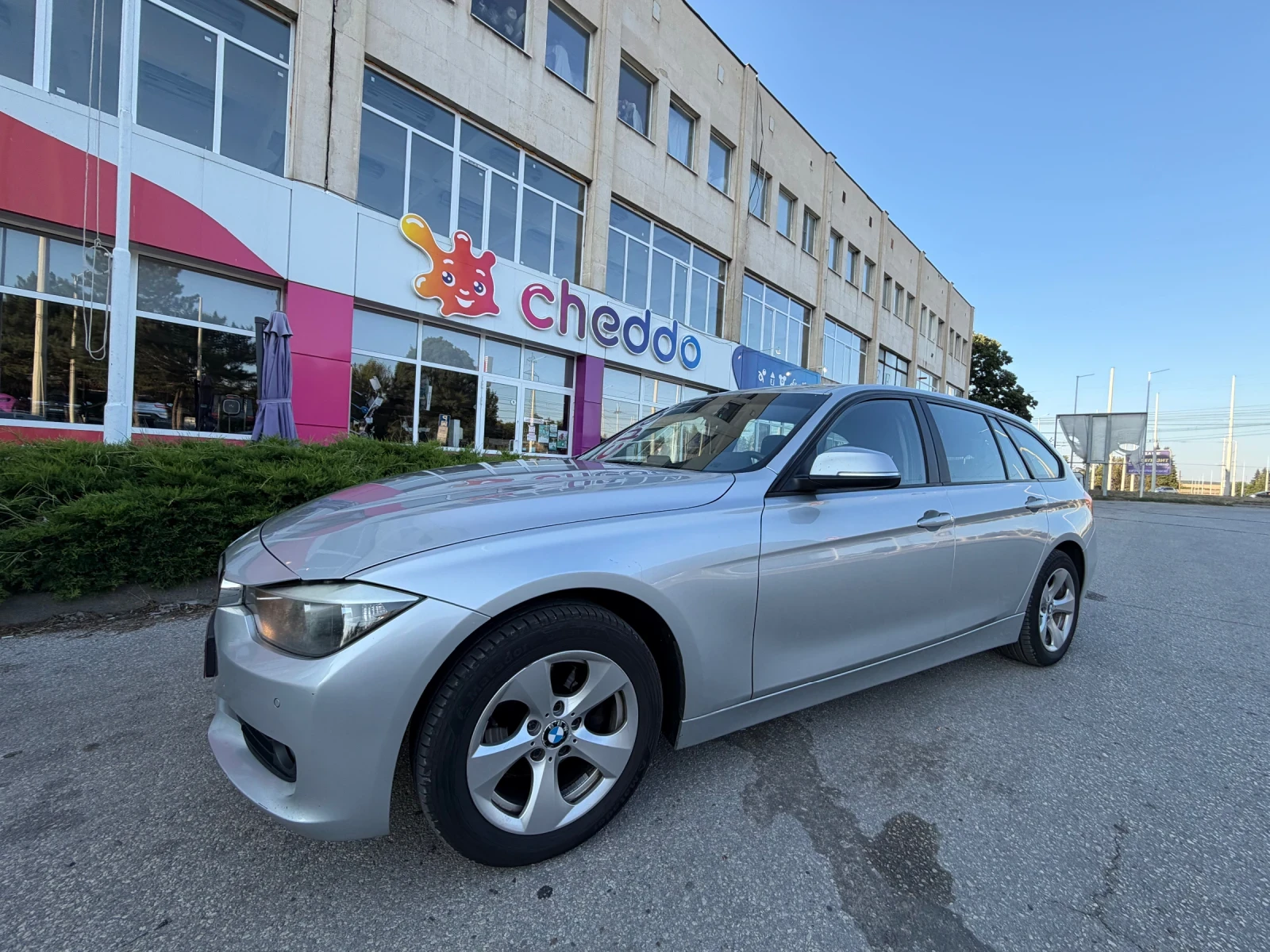 BMW 320 2.0D* NAVI* 6�� | Mobile.bg � ����������� 2
