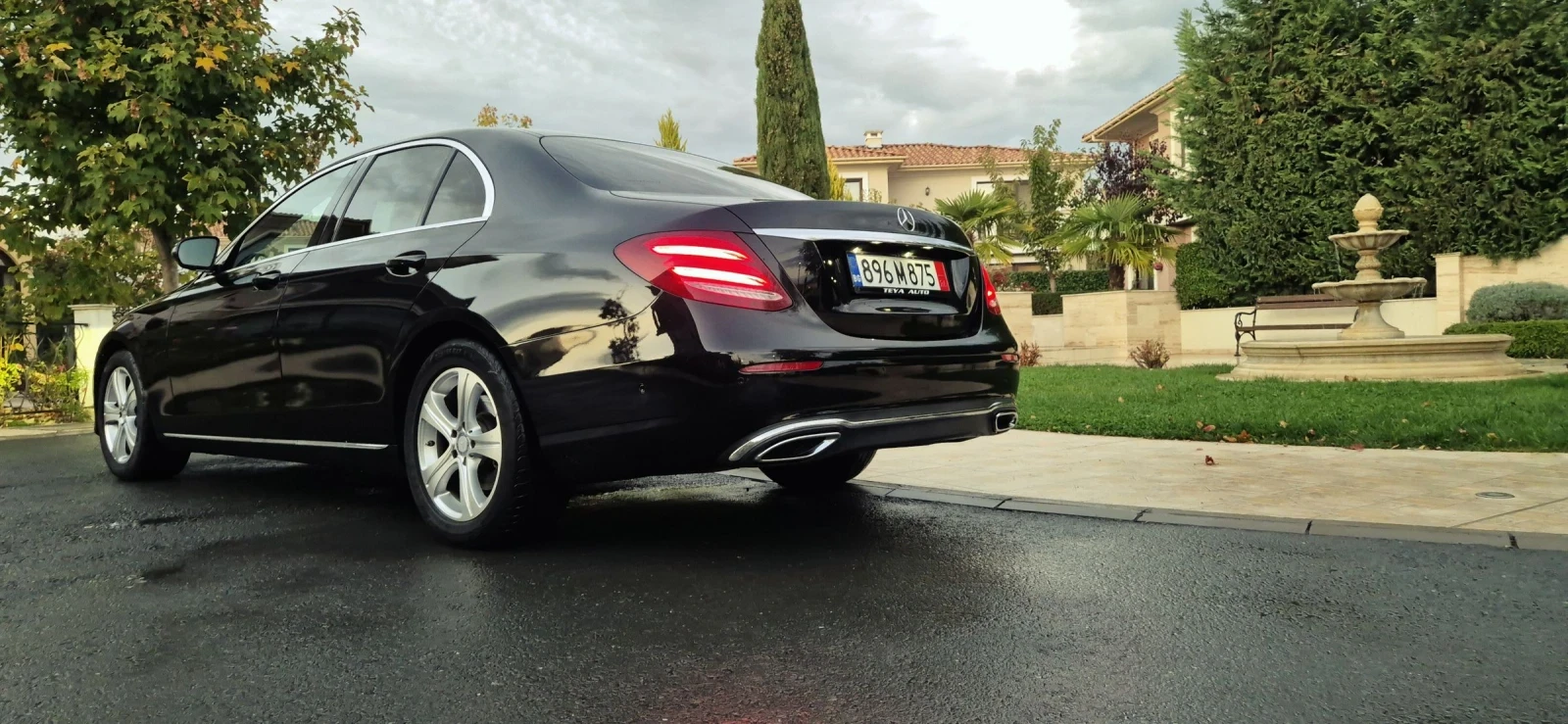 Mercedes-Benz E 220, снимка 8 - Автомобили и джипове - 56628384