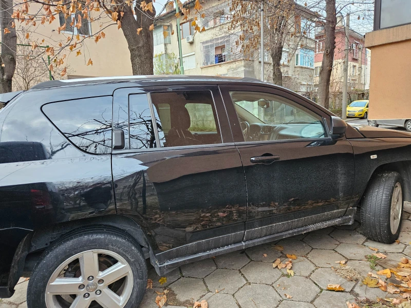 Jeep Compass Limited, снимка 8 - Автомобили и джипове - 48247313