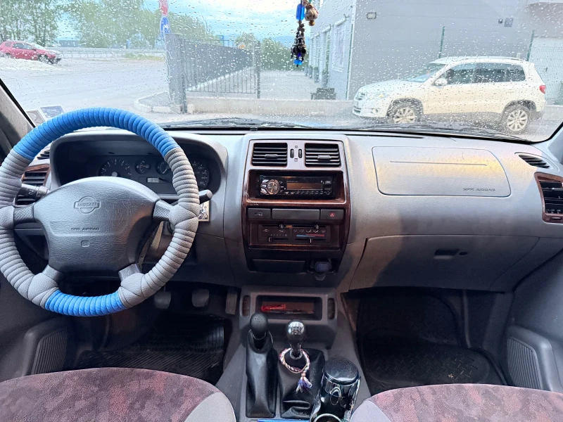 Nissan Terrano 2.4 Raptor , снимка 10 - Автомобили и джипове - 52380959