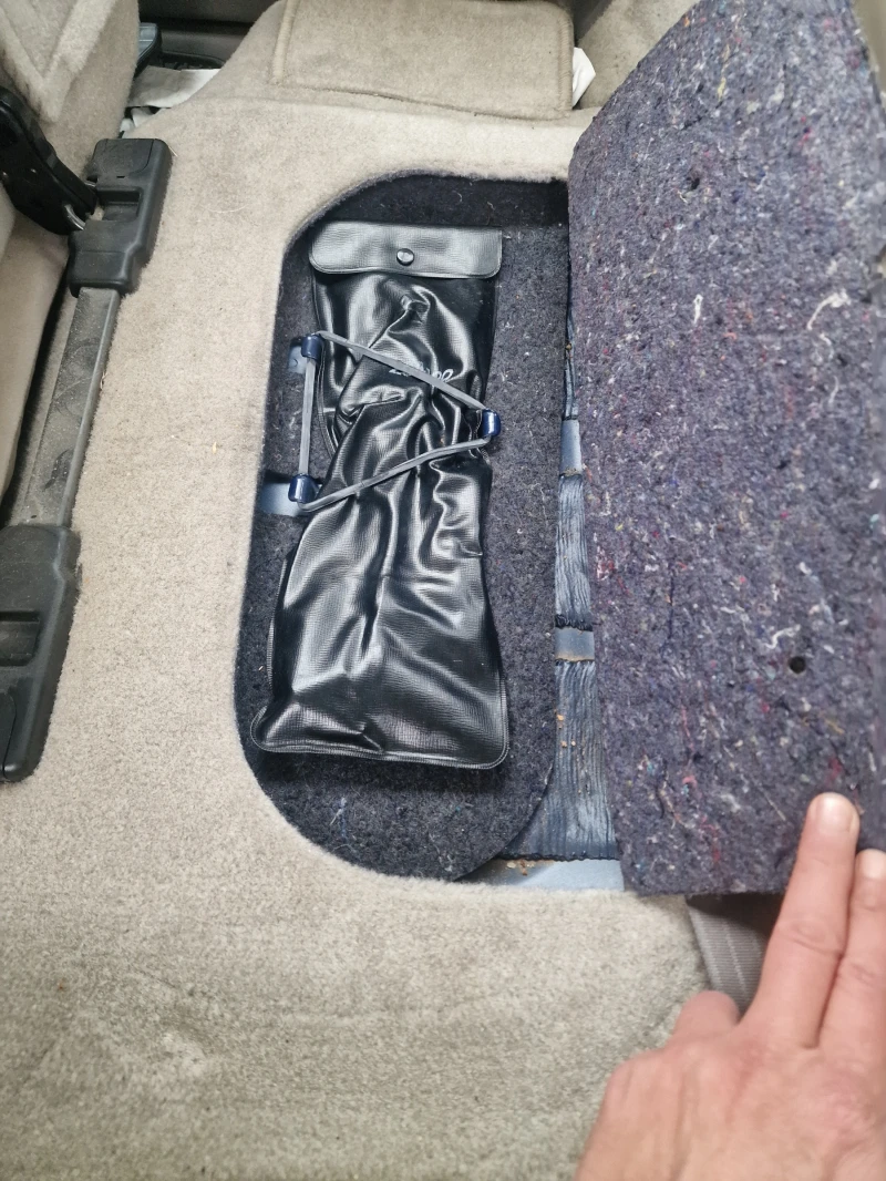 Mitsubishi Pajero sport GLS, снимка 11 - Автомобили и джипове - 52690909