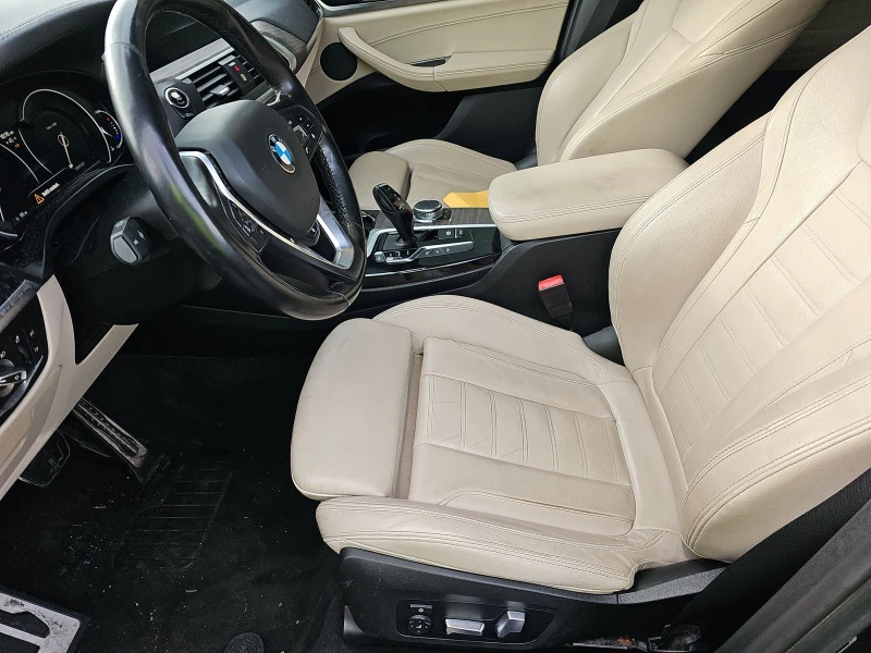 BMW X3 M* SPORT* ПОДГРЕВ* КАМЕРА* КЕЙЛЕС* LANE* ASSIST* , снимка 10 - Автомобили и джипове - 52736502