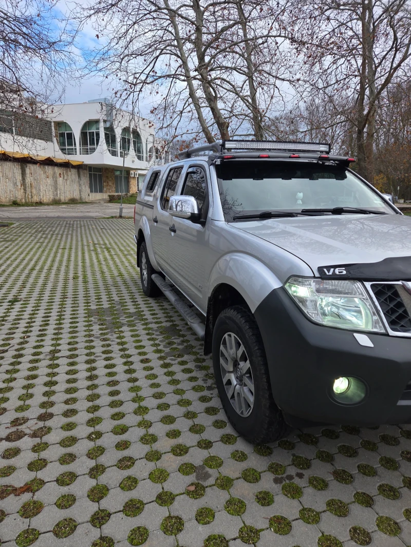 Nissan Navara, снимка 3 - Автомобили и джипове - 52867504