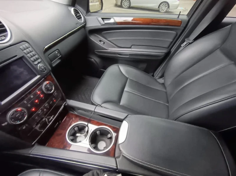 Mercedes-Benz GL 350 НА ПРУЖИНИ * * CARFAX * * АВТО КРЕДИТ * * , снимка 5 - Автомобили и джипове - 53103704