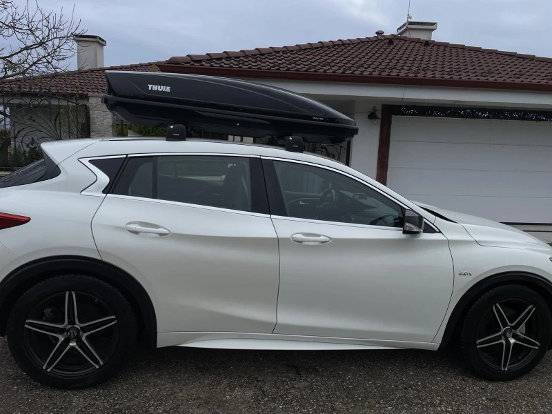 Infiniti Q30 SPORT, снимка 5 - Автомобили и джипове - 53371351