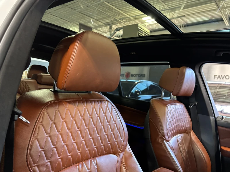 BMW X7 xDrive40i С РЕГИСТРАЦИЯ & АВТО КРЕДИТ, снимка 11 - Автомобили и джипове - 53416076