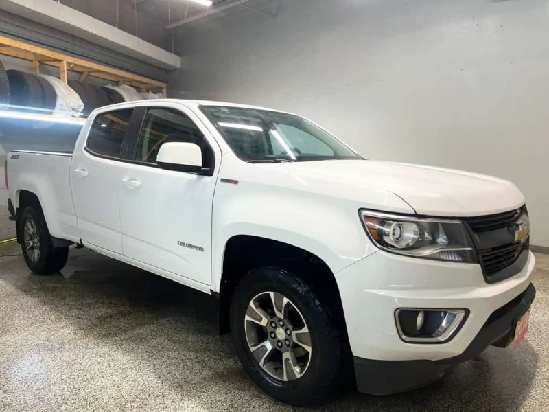Chevrolet Colorado * Z71 Crew Cab 4x4 Diesel | Remote Start | Leather