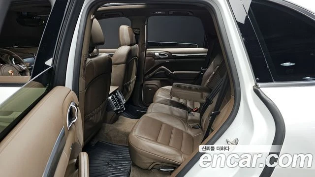 Porsche Cayenne 4.2 S Diesel | Крайна Цена с всичко до България, снимка 11 - Автомобили и джипове - 54422704