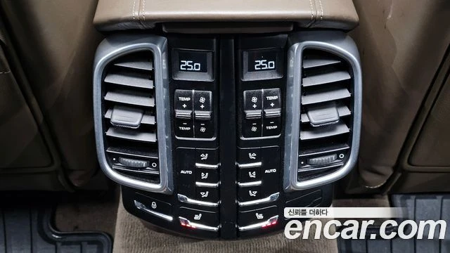 Porsche Cayenne 4.2 S Diesel | Крайна Цена с всичко до България, снимка 10 - Автомобили и джипове - 54422704