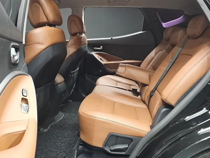 Hyundai Santa fe 2.2 CRDI 4WD - САМО 30% АВАНС, снимка 11 - Автомобили и джипове - 55740249
