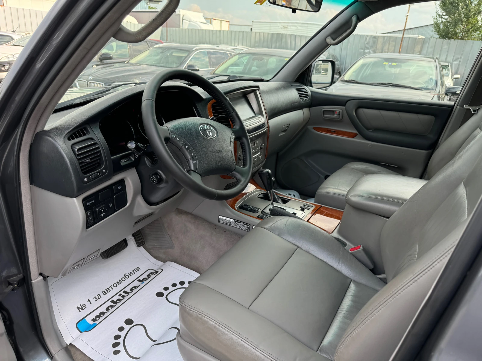 Toyota Land cruiser J100 / 4.7i-V8 / FULL EXTRI / FACE / НОВИ ГУМИ - изображение 8