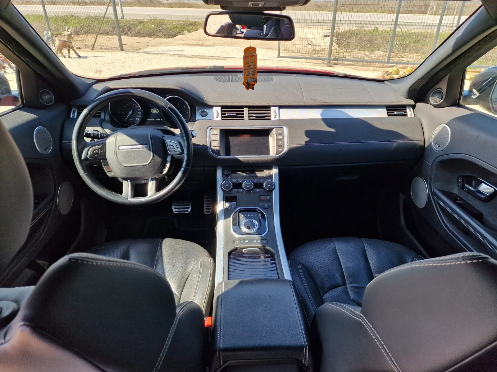 Land Rover Range Rover Evoque 2.0 D Luxory 4x4 - изображение 9