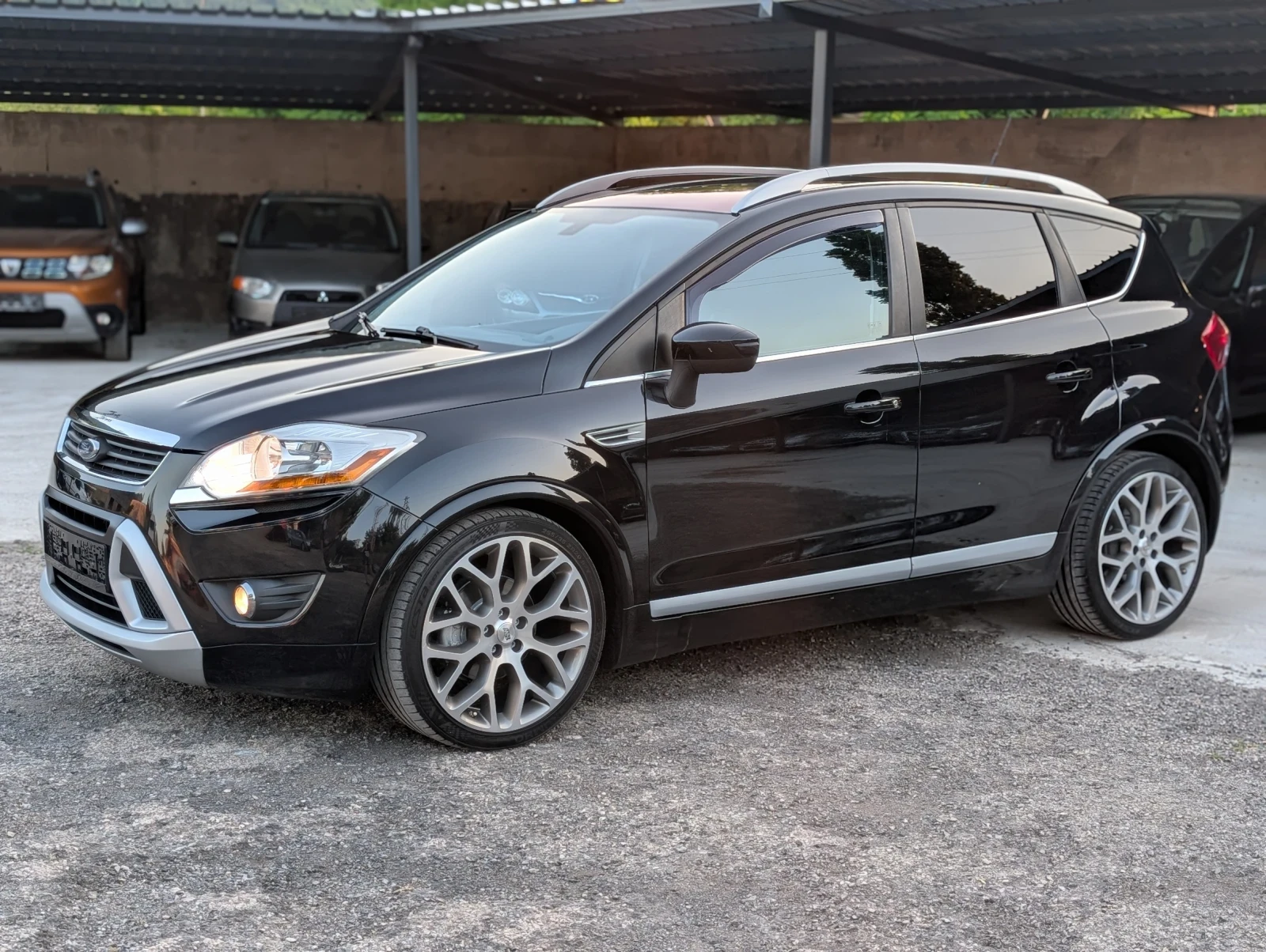 Ford Kuga 2.0 TDCI TITANIUM - изображение 2