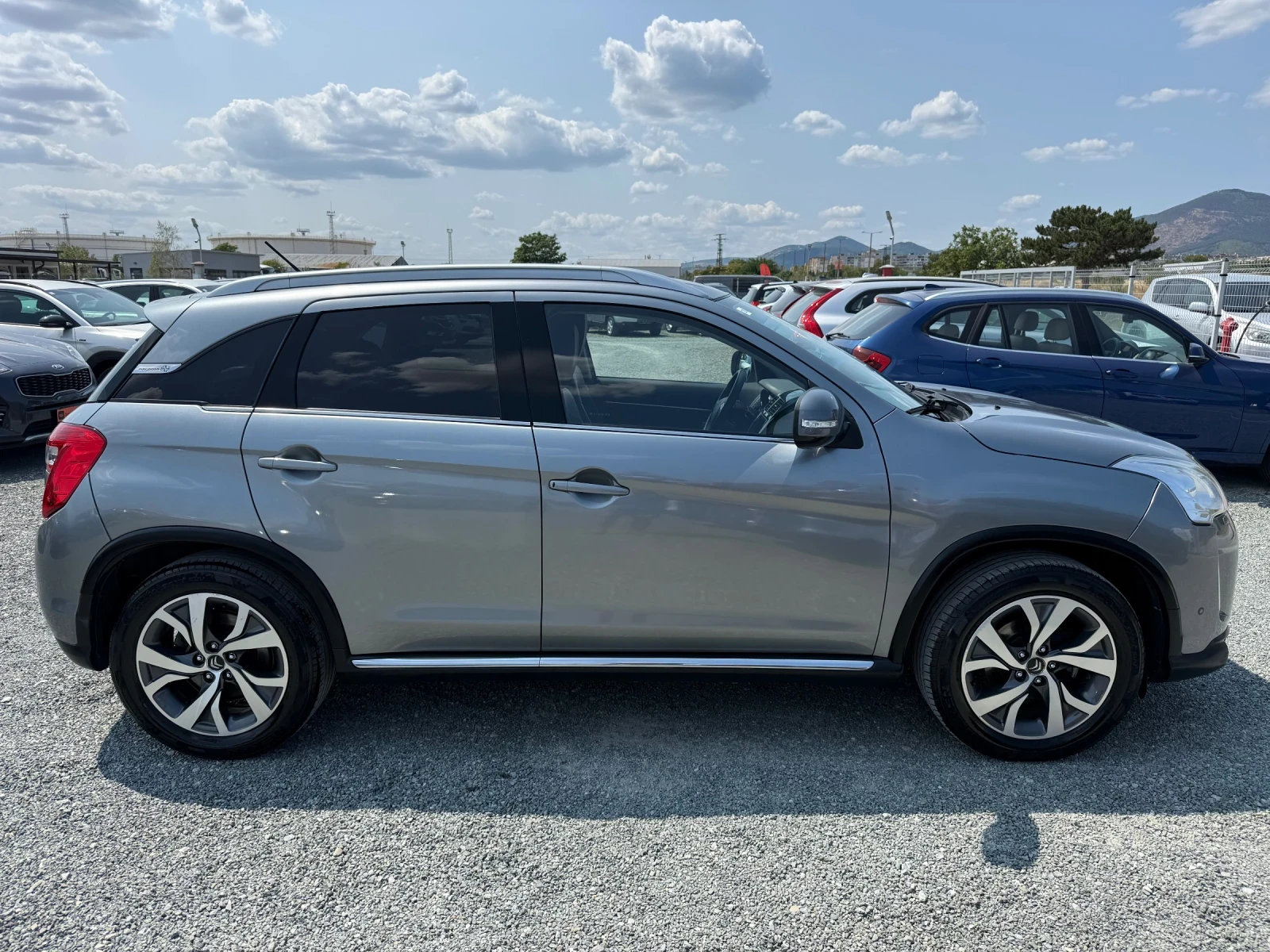 Citroen C4 AIRCROSS (KATO НОВА)^(4х4) - изображение 4