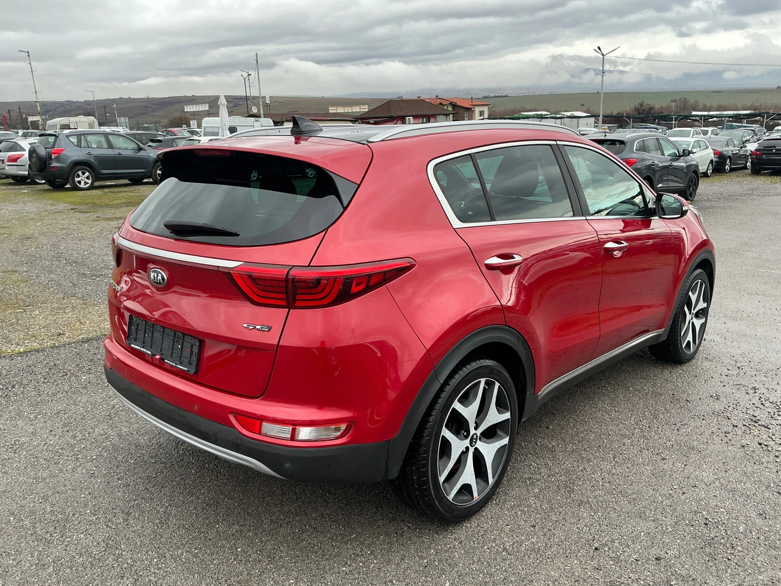 Kia Sportage 1.7 CRDI GT  - изображение 8