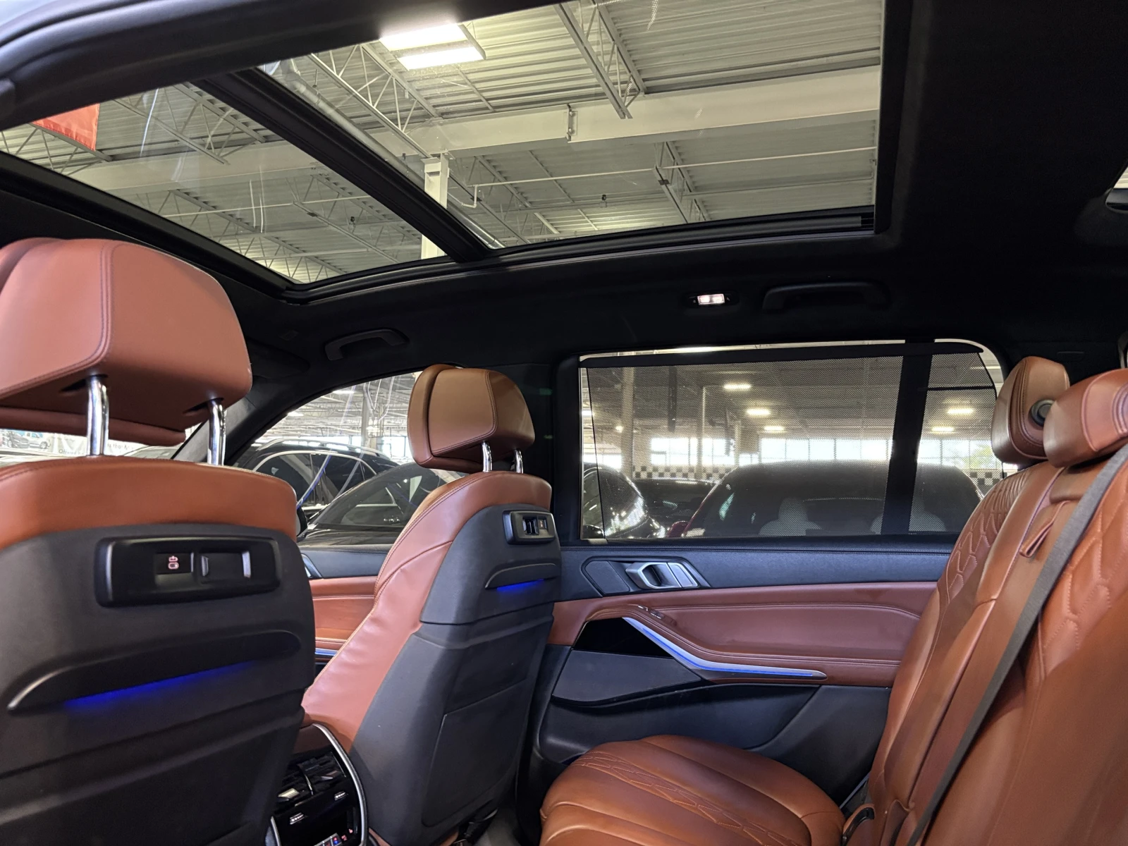 BMW X7 xDrive40i � ����������� & ���� ������ | Mobile.bg � ����������� 12