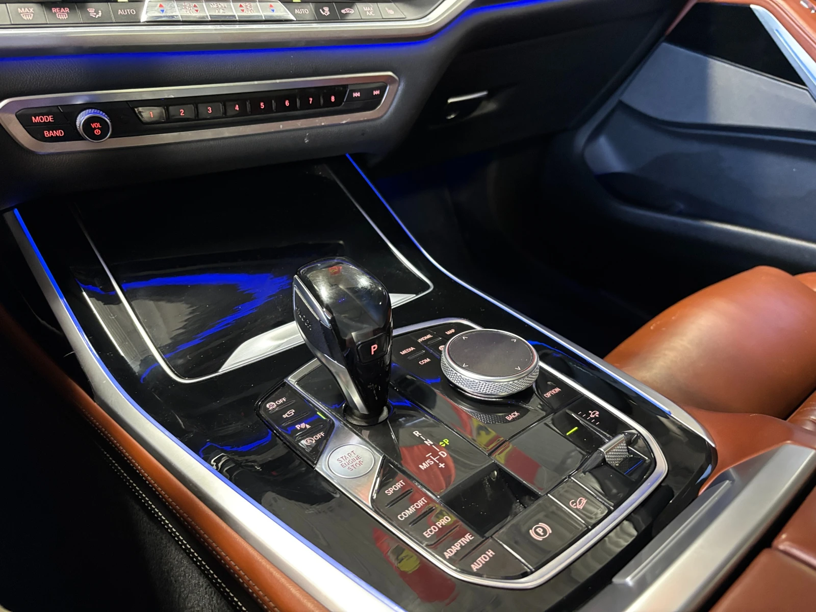 BMW X7 xDrive40i � ����������� & ���� ������ | Mobile.bg � ����������� 8