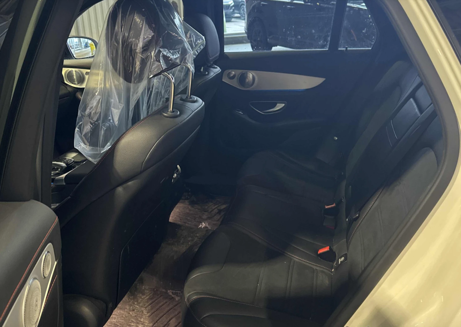 Mercedes-Benz GLC 43 AMG 4MATIC/BURM./NAVI/LEATHER/PANO/ВИДЕО, снимка 11 - Автомобили и джипове - 53932884