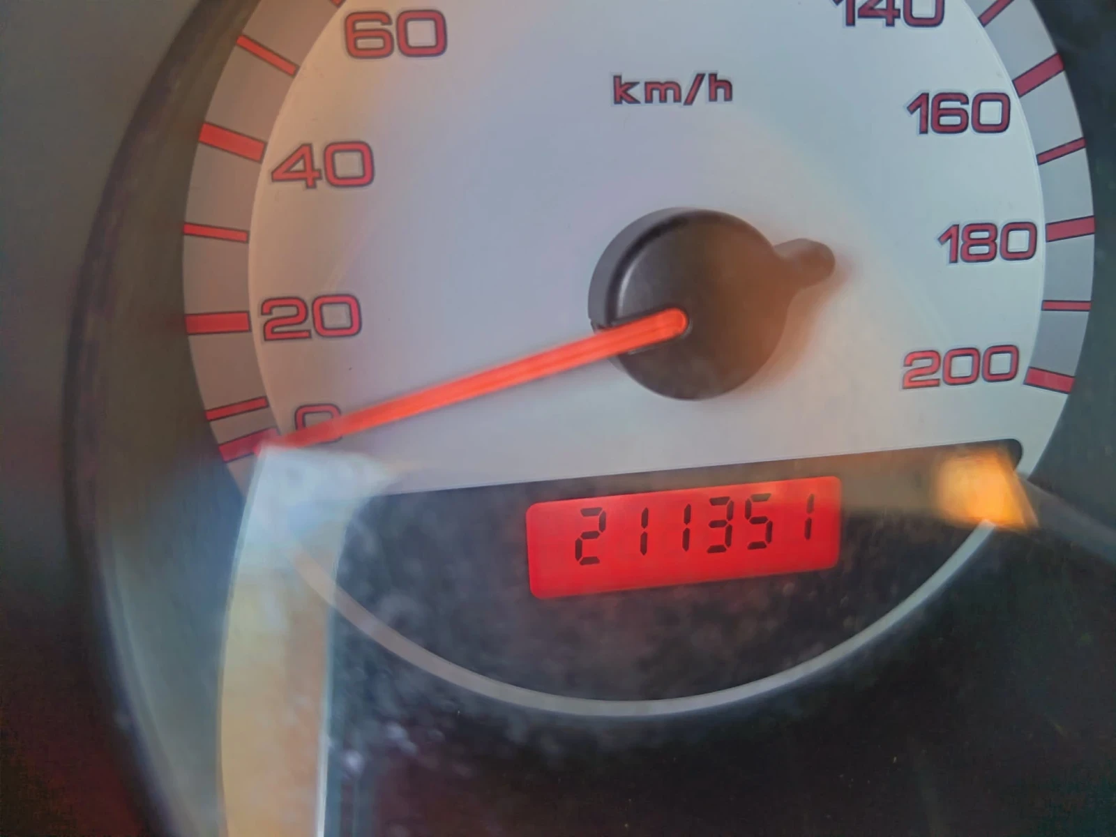 Suzuki Ignis 1.5 4х4 газ/бензин, снимка 11 - Автомобили и джипове - 54182805