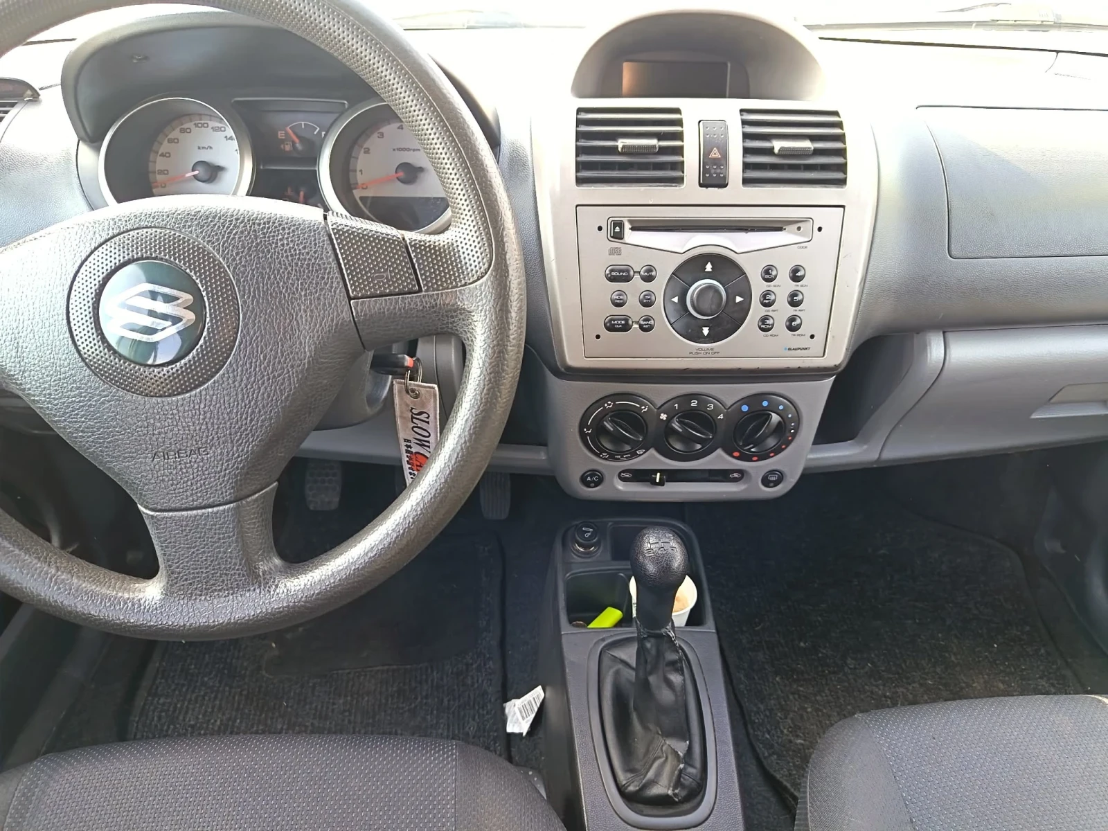 Suzuki Ignis 1.5 4х4 газ/бензин, снимка 10 - Автомобили и джипове - 54182805