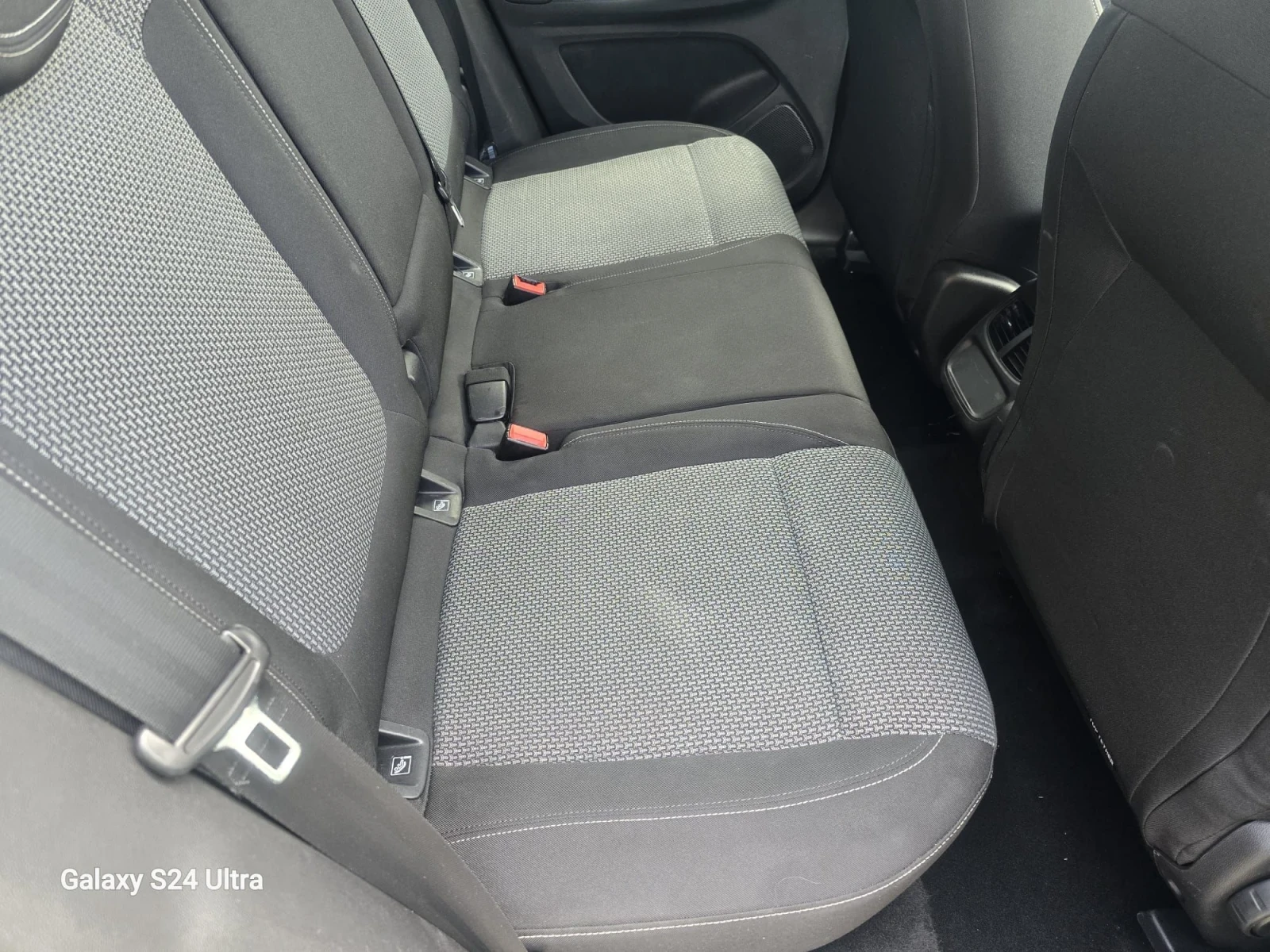 Opel Grandland X 1.6CDTI , снимка 11 - Автомобили и джипове - 54606379