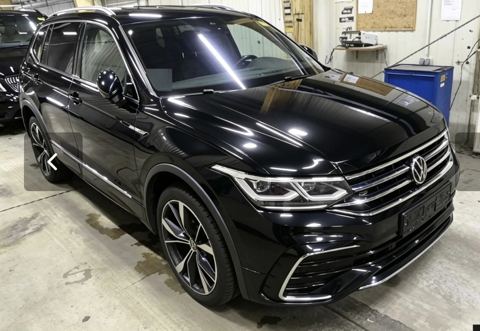 VW Tiguan 2.0TDI/3XR line/Allspase/4motion/Очакван внос, снимка 2 - Автомобили и джипове - 54645152