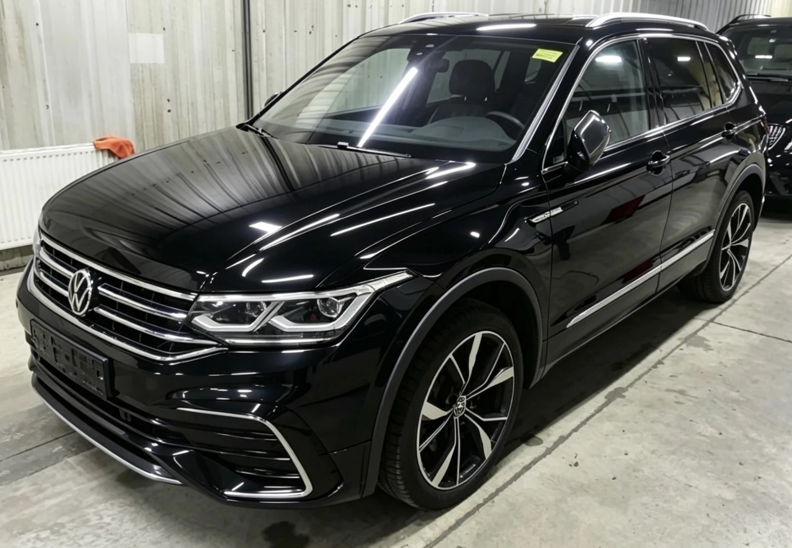 VW Tiguan 2.0TDI/3XR line/Allspase/4motion/Очакван внос