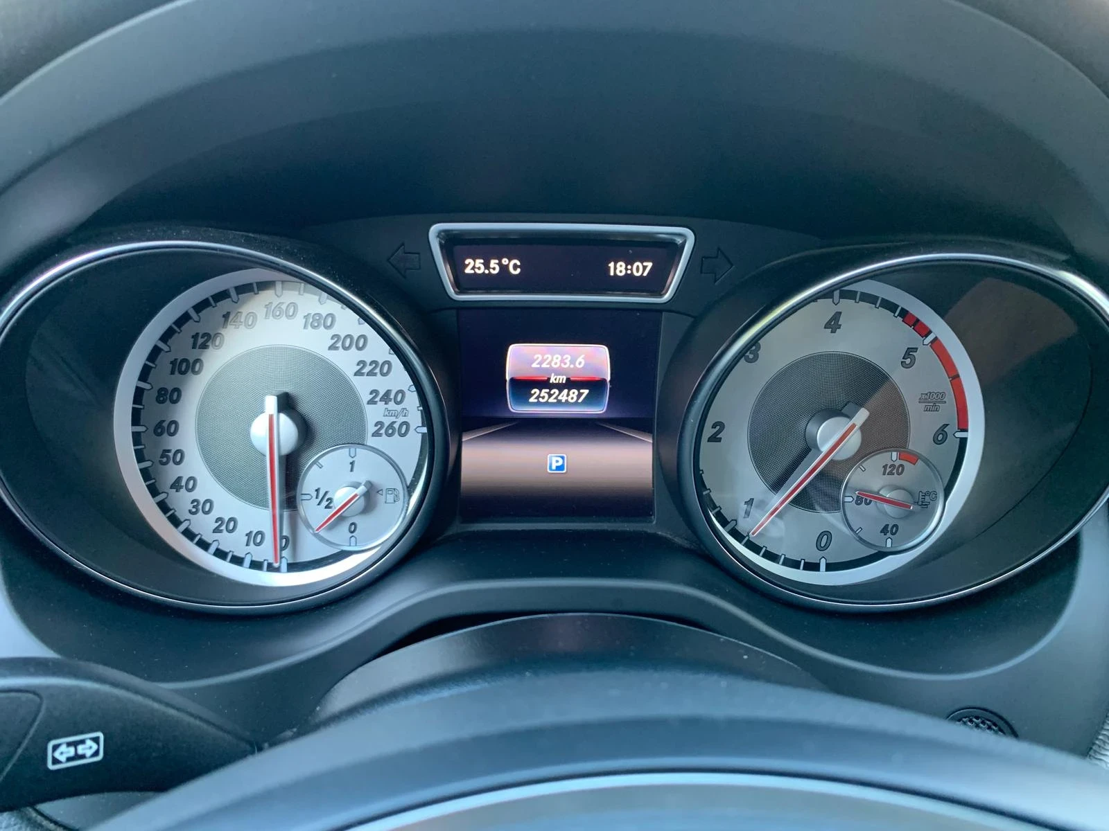 Mercedes-Benz GLA 180 D EURO 6 | Mobile.bg � ����������� 10