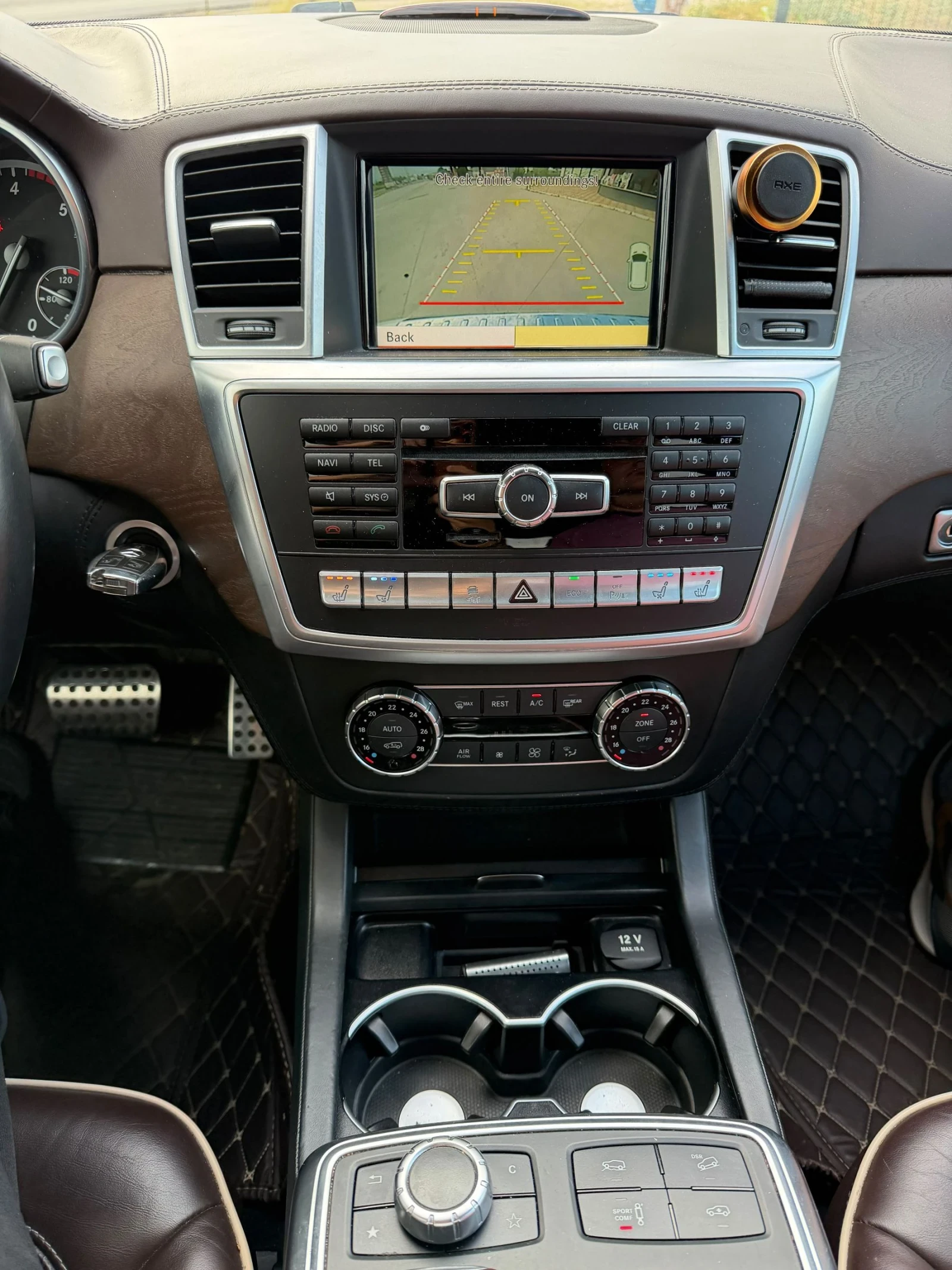 Mercedes-Benz ML 350 Designo, снимка 14 - Автомобили и джипове - 55146397