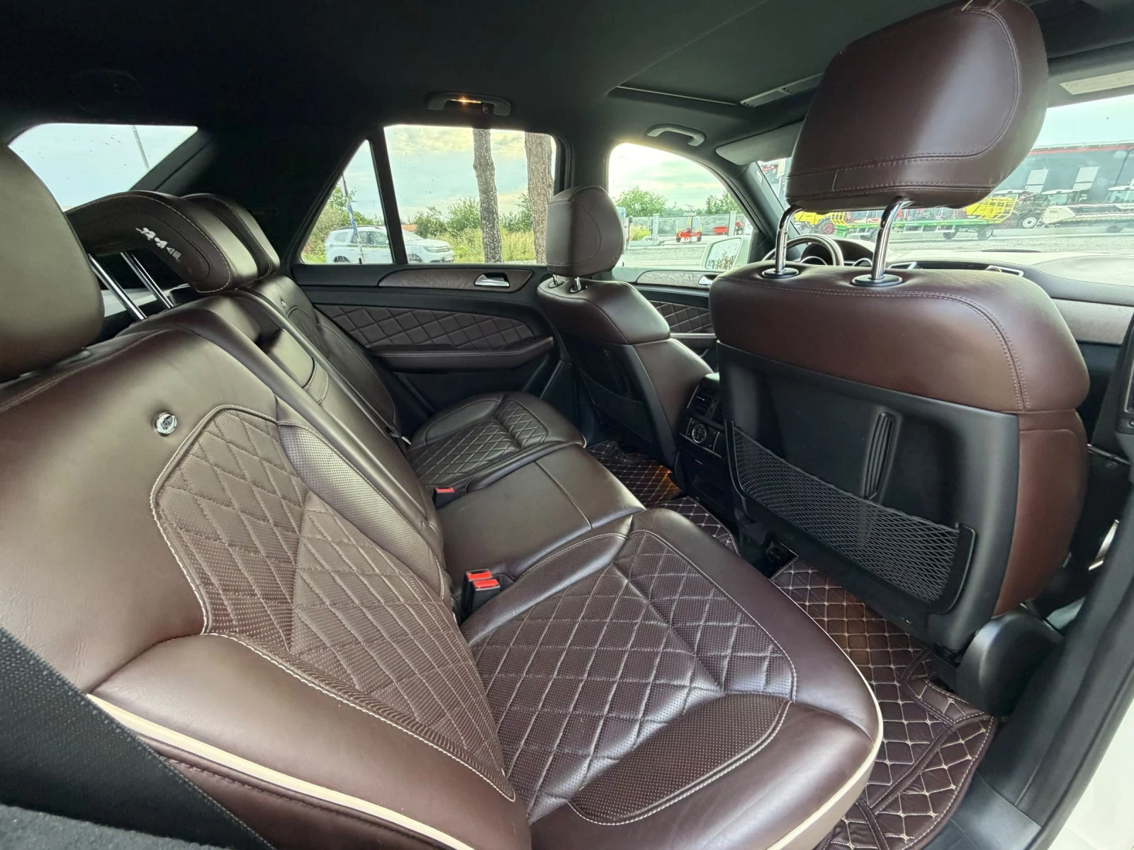 Mercedes-Benz ML 350 Designo, снимка 13 - Автомобили и джипове - 55146397