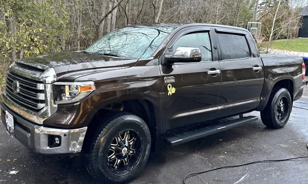 Toyota Tundra PLATINUM 1794 * AWD * TOWING PACKAGE * BLIND SPOT 