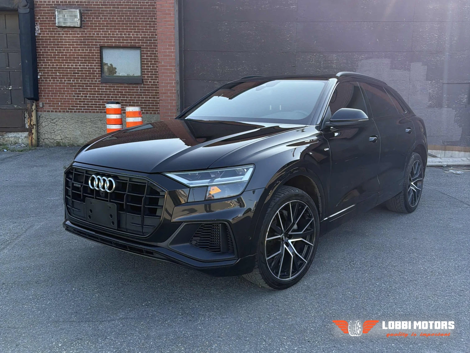 Audi SQ7, снимка 6 - Автомобили и джипове - 56069764
